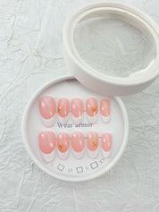 zb11..Diverse and beautifully shaped armor pieces