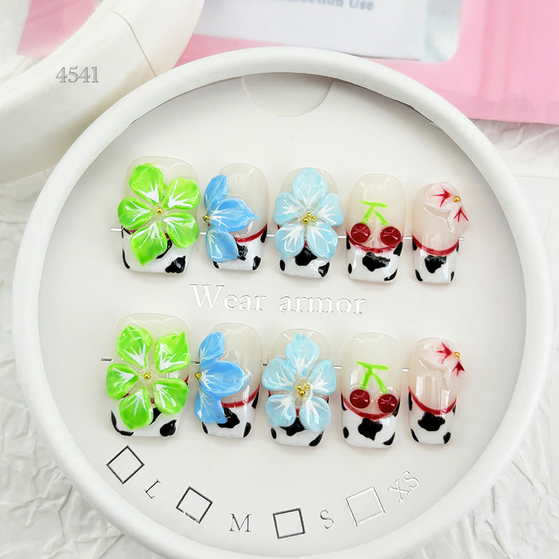 zb27..Nail art display board