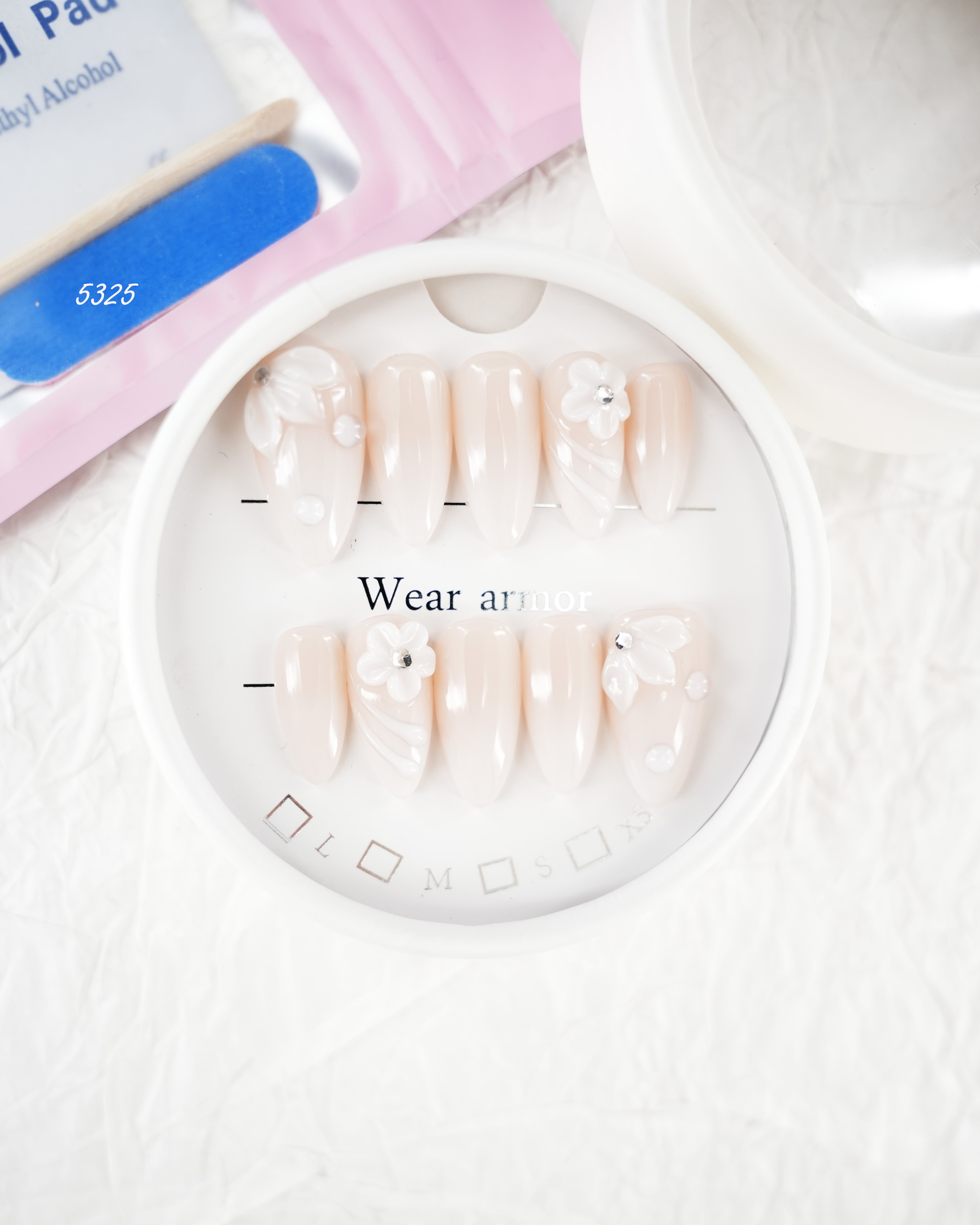 zb43..Exhibition board of various styles of German armor