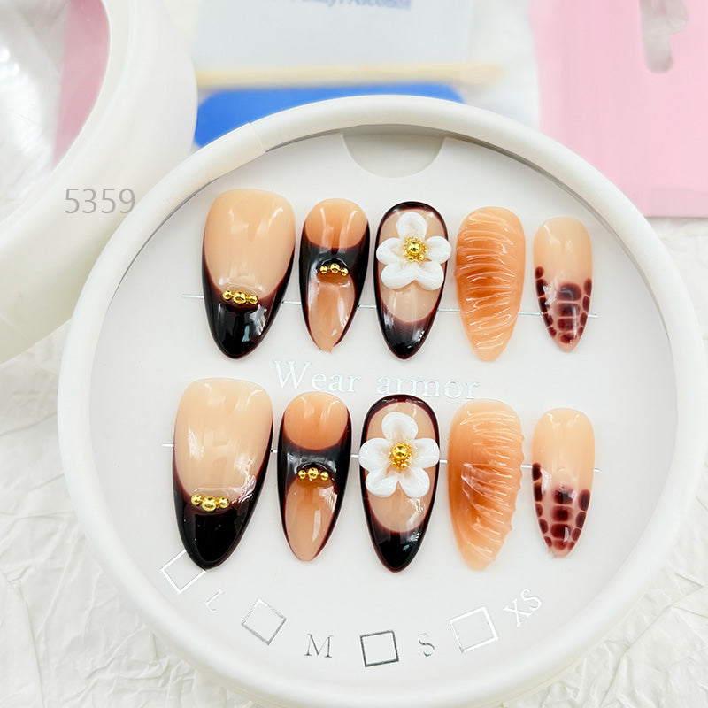 zb45..Exhibition panels of various types of wearable armor