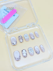 zb44..Exhibition panels of various types of wearable armor