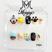 zb133..A variety of nails