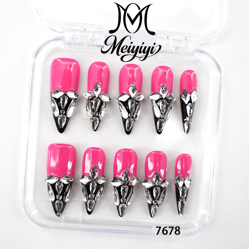 zb122..A wide variety of nails