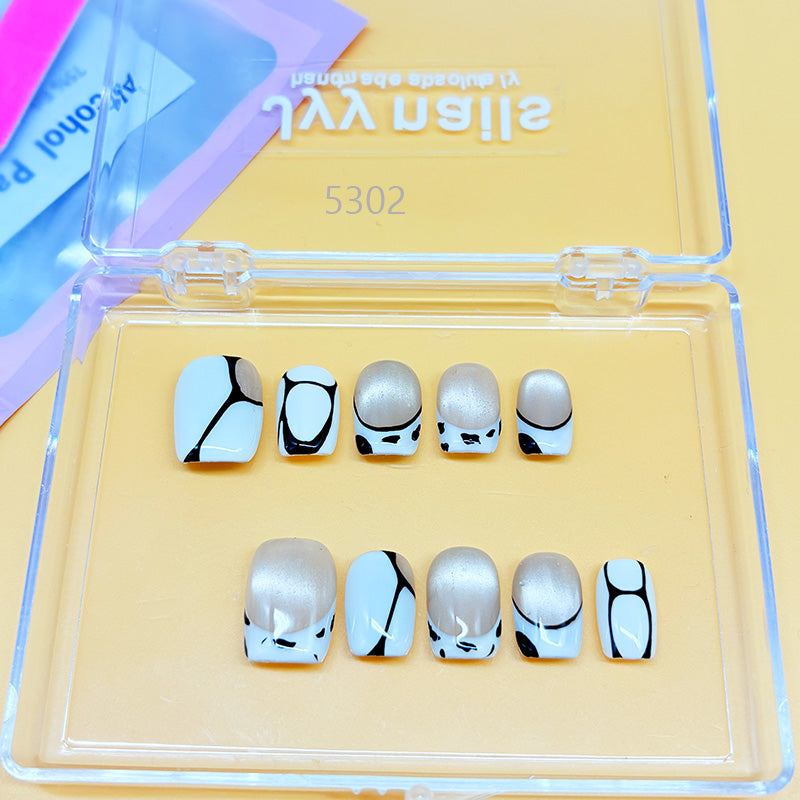 zb45..Exhibition panels of various types of wearable armor