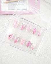 zb43..Exhibition board of various styles of German armor