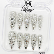 zb126..A display board featuring 24 different styles