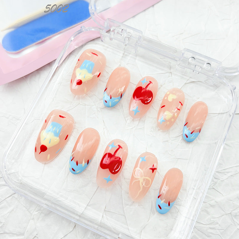 zb35..A variety of choices for almond-shaped and square-shaped wearable nails.
