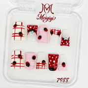 zb132..A variety of nails