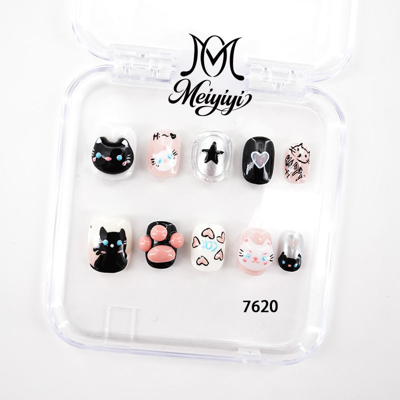 zb119..A wide variety of nails