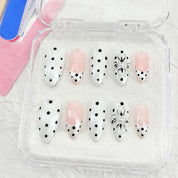 zb31..A wide variety of wearable nails