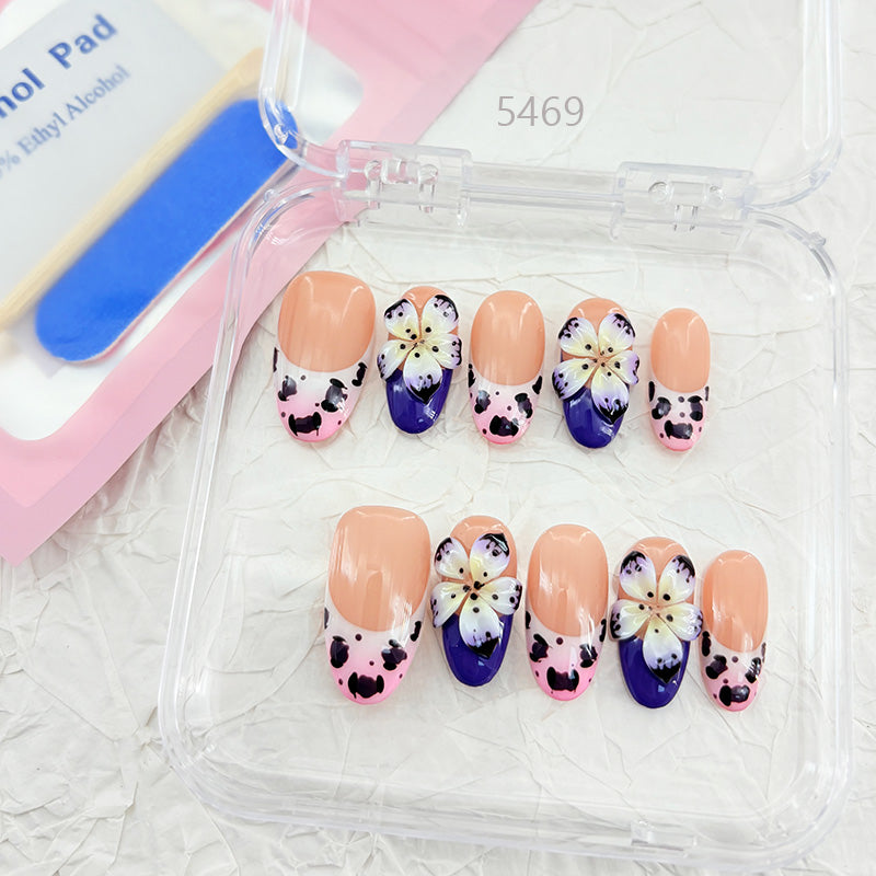 zb45..Exhibition panels of various types of wearable armor