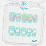 zb129...A wide variety of wearable nails in different styles.