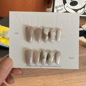 Handmade 2025 bestseller custom nail art trend, fashionable and international style