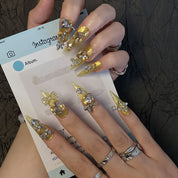Meiyi Yi's original designer's heavy hand-painted French cat's eye nail art