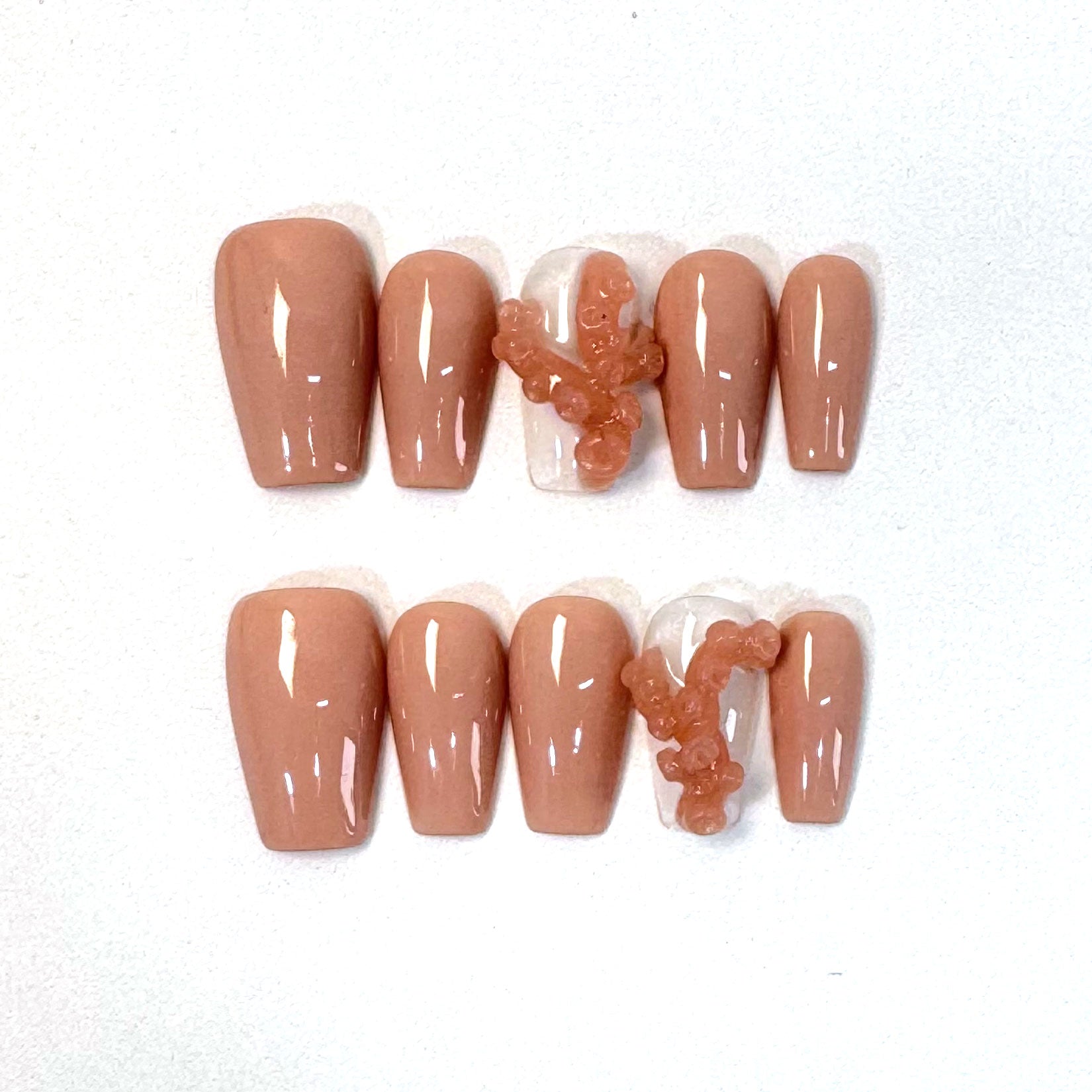 A43 Caramel mousse:Exquisite hand-made plastic carving press on nails