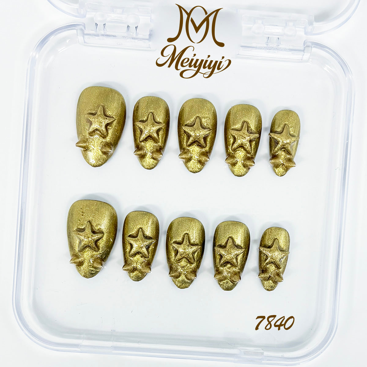 zb129...A wide variety of wearable nails in different styles.