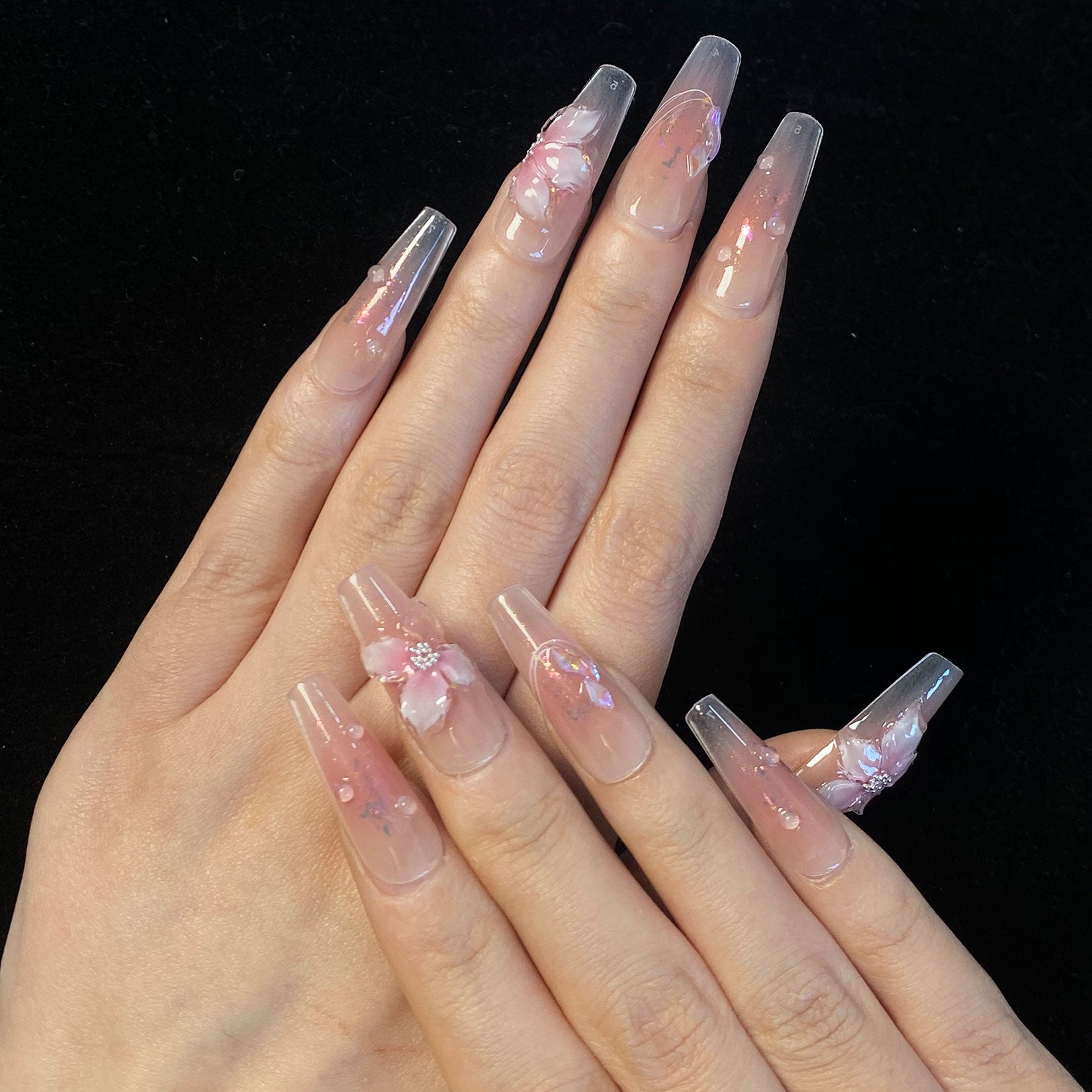 Meiyiyi original pure handcrafted high-end custom hand-painted wearable nails, luxurious custom style