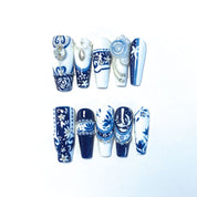 A1324-Handmade 2025 bestseller custom nail art trend, fashionable and international style