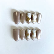 Handmade 2025 bestseller custom nail art trend, fashionable and international style