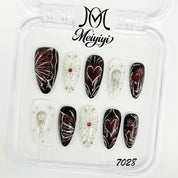 zb132..A variety of nails