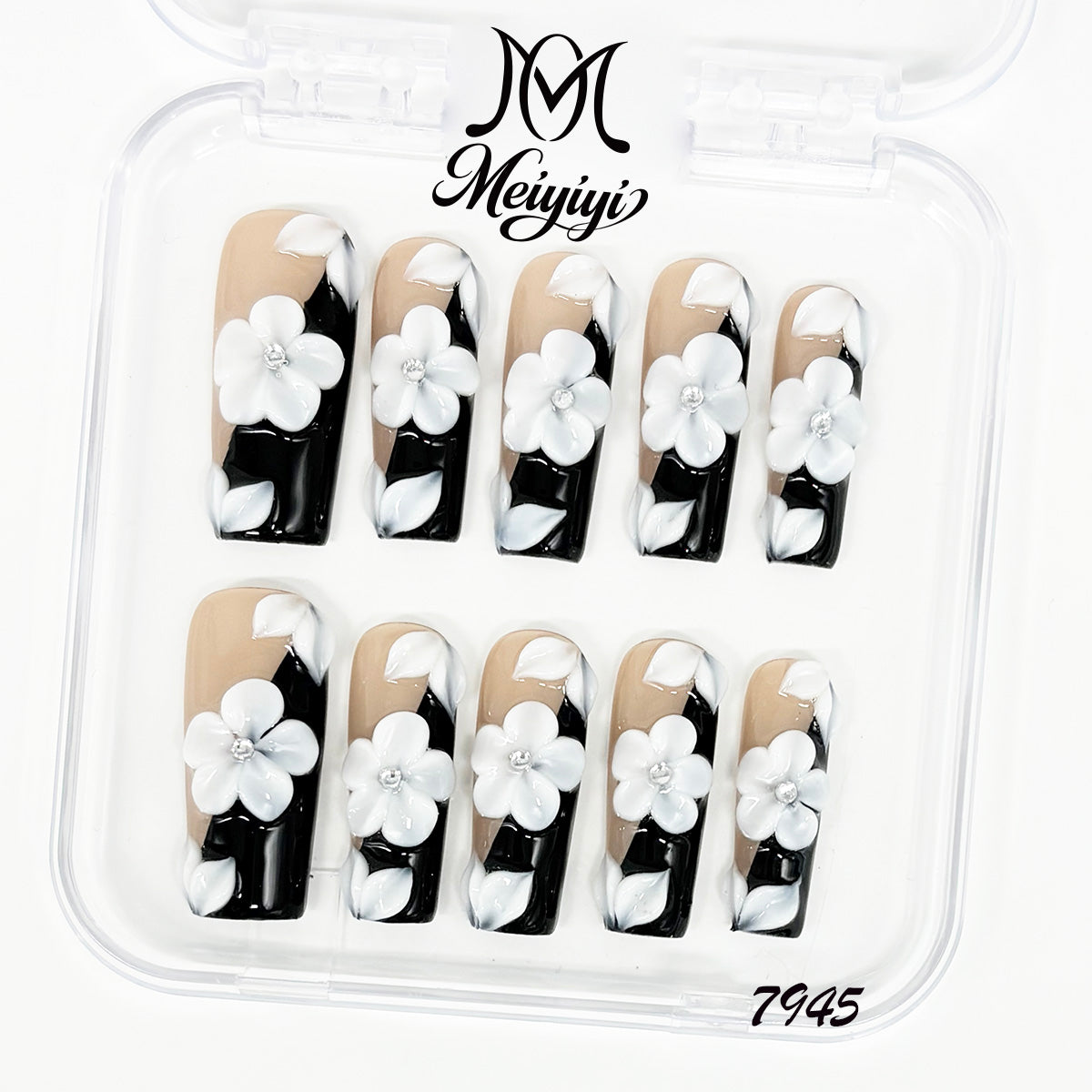 zb132..A variety of nails