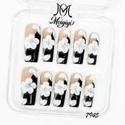 zb132..A variety of nails