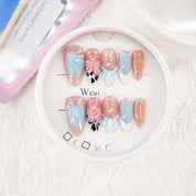 zb33..A variety of almond-shaped and square nails.