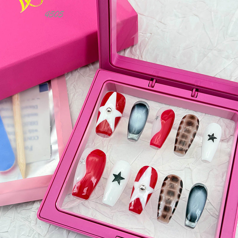 zb27..Nail art display board