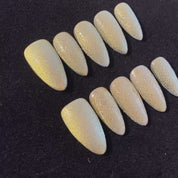 A4 Yellow bubble：Gold bubble JYY custom press on nails