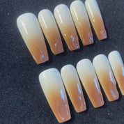 A33 Winter Love Song:Niche design Maillard gradient press on nails