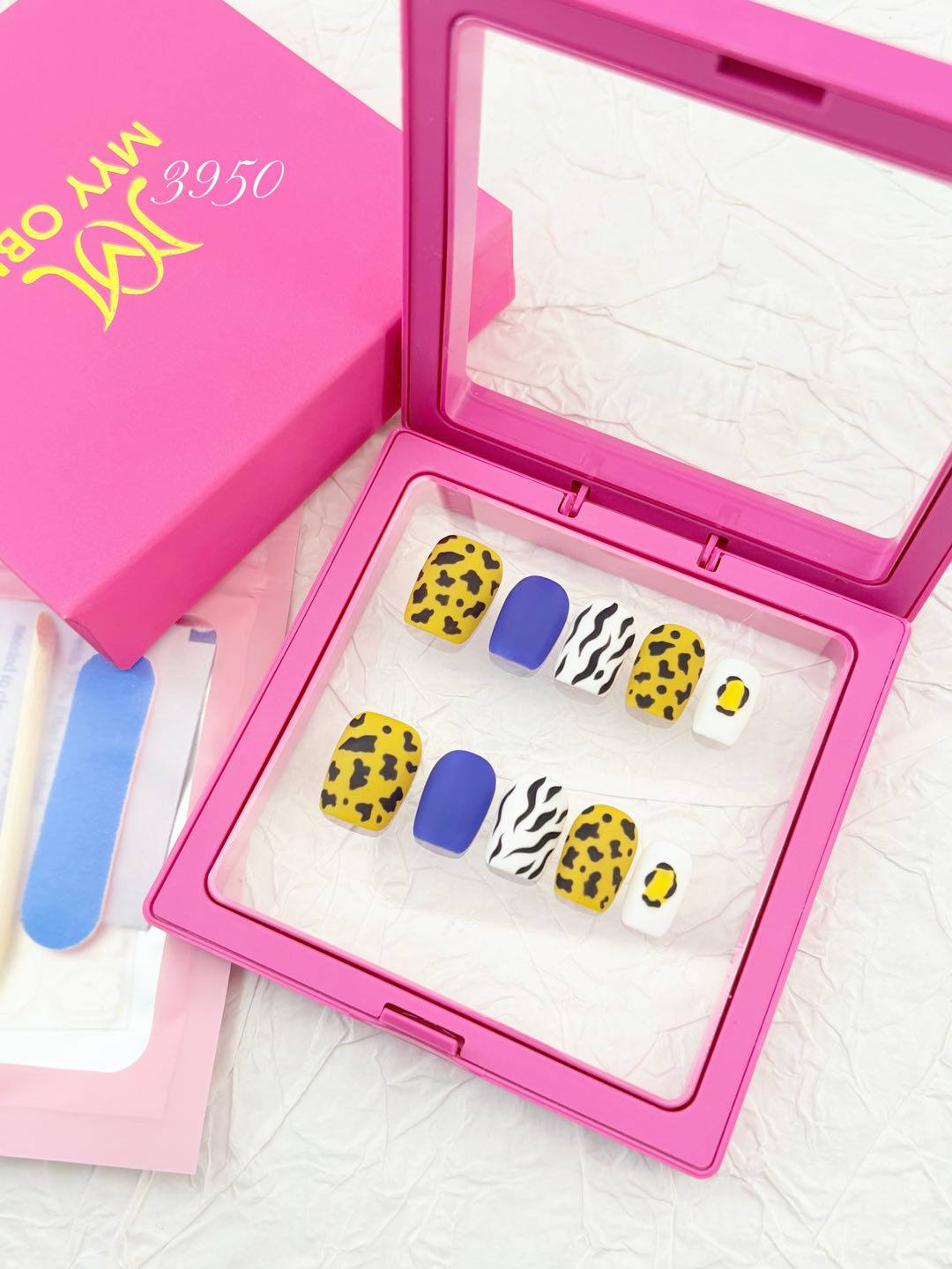 zb13..Wearable armors with distinct features