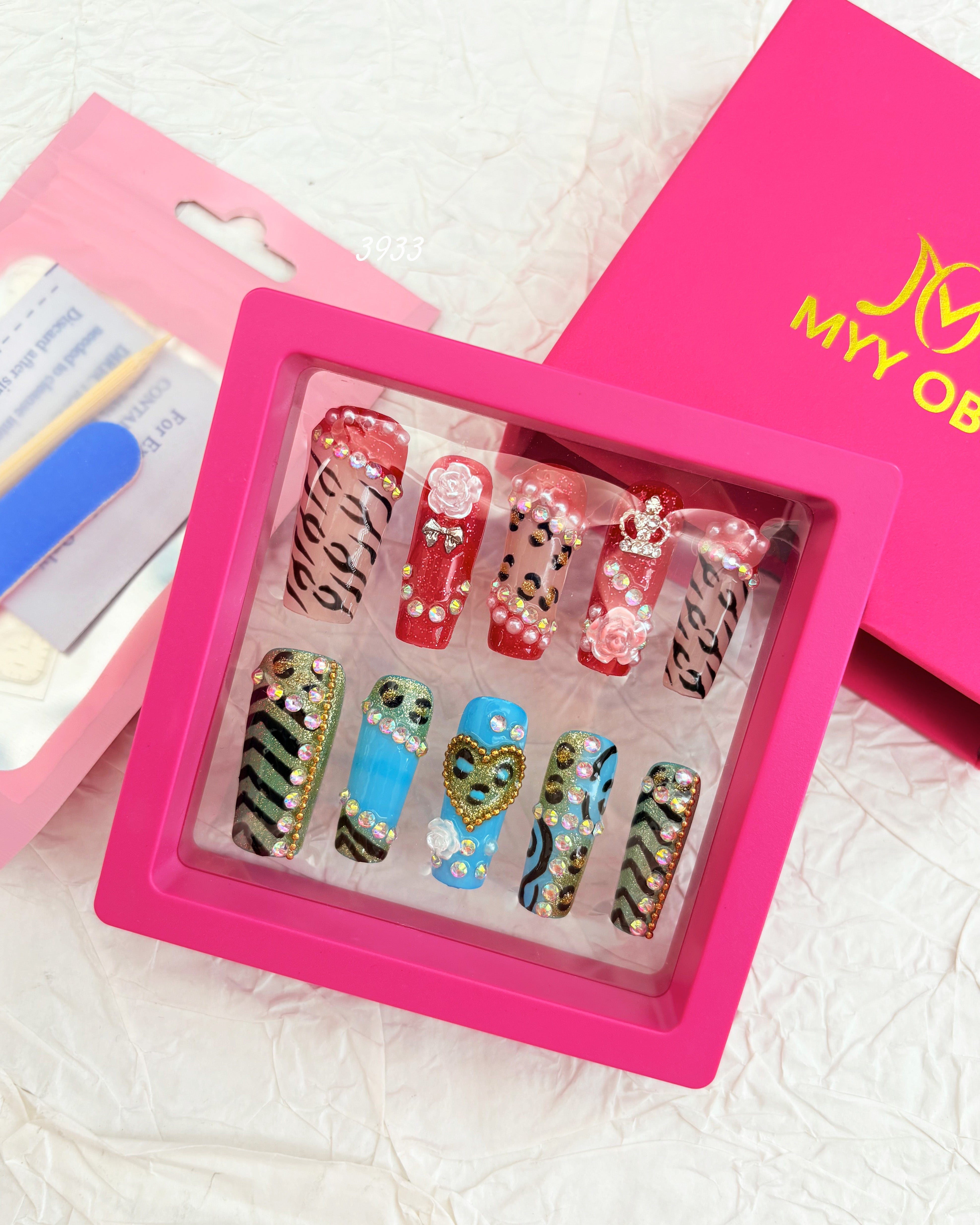 zb13..Wearable armors with distinct features