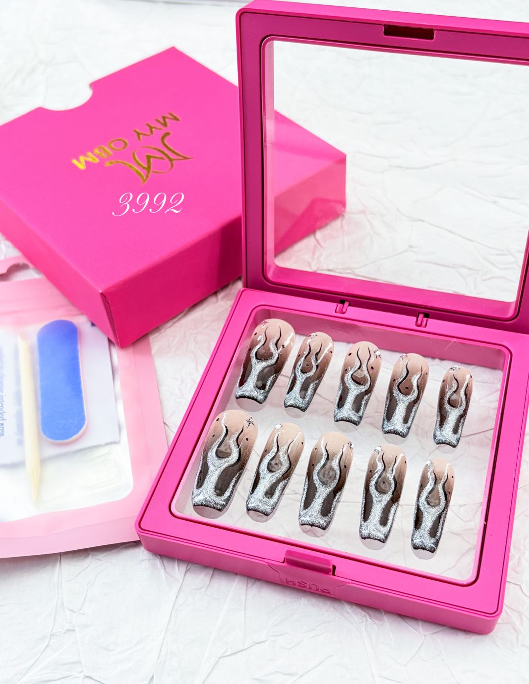 zb14..A wide variety of beautiful nail art styles for wearing