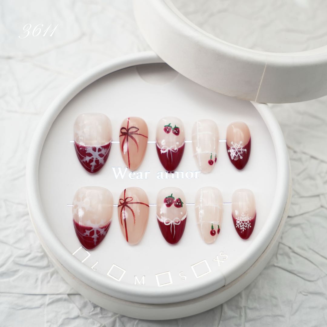 zb23..Christmas costume display boards in various styles