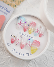 zb8..Beautiful and charming with nails