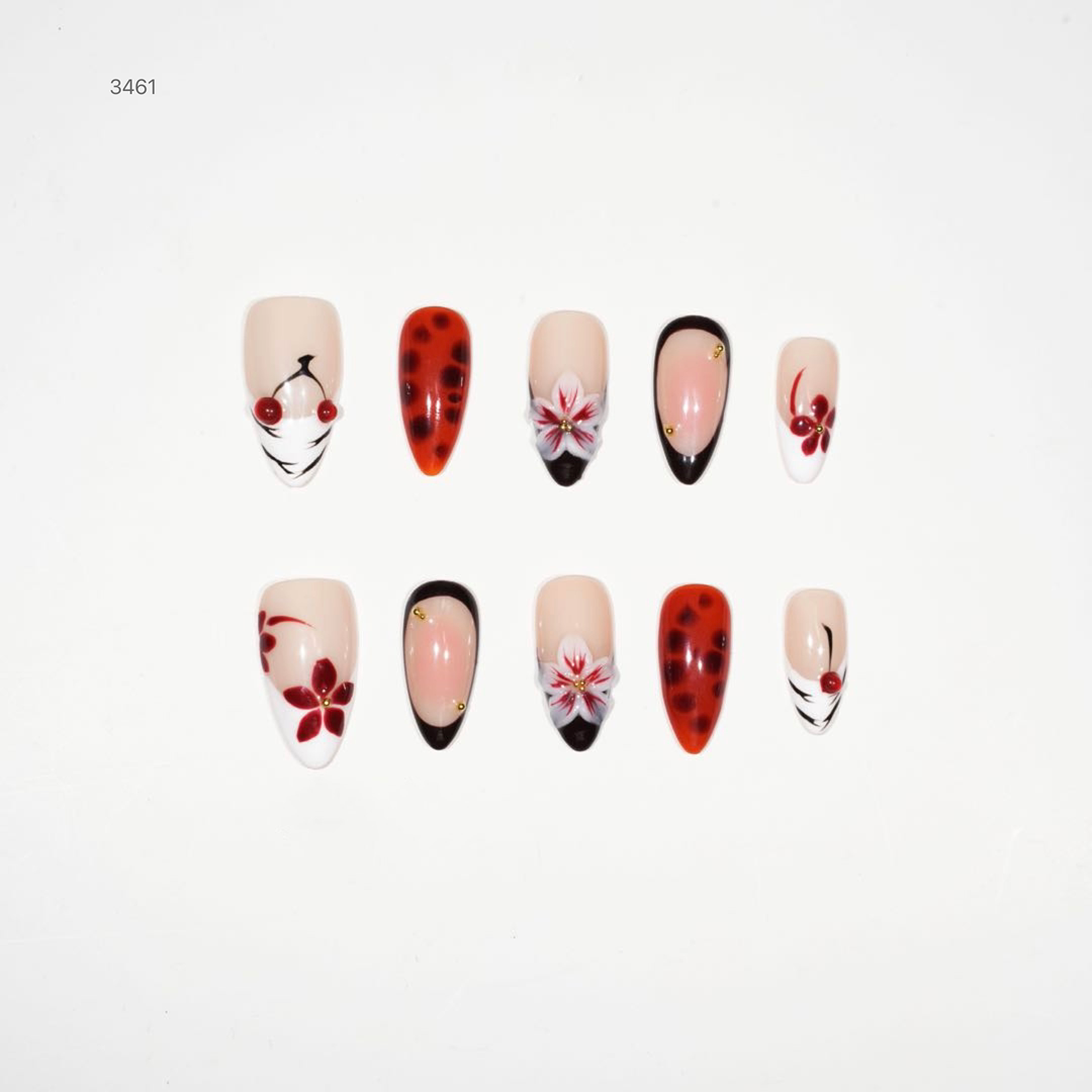 zb8..Beautiful and charming with nails